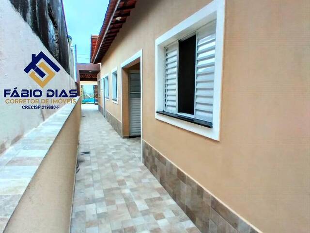 Casa para Venda em Itanhaém - 2