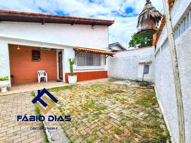 Casa para Venda em Itanhaém - 3