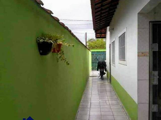 Casa para Venda em Itanhaém - 3