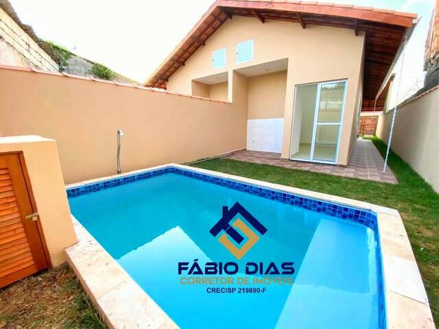 #62 - Casa para Venda em Itanhaém - SP