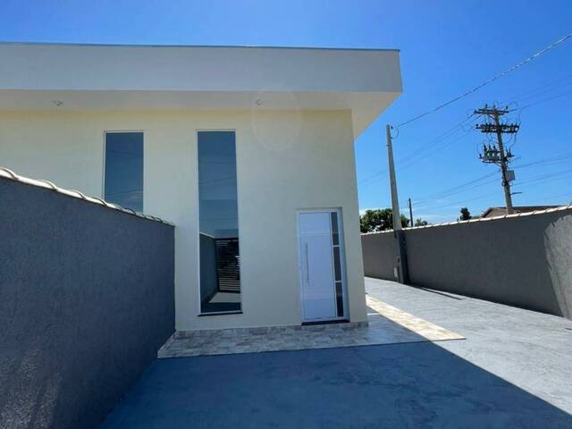 Casa para Venda em Itanhaém - 3