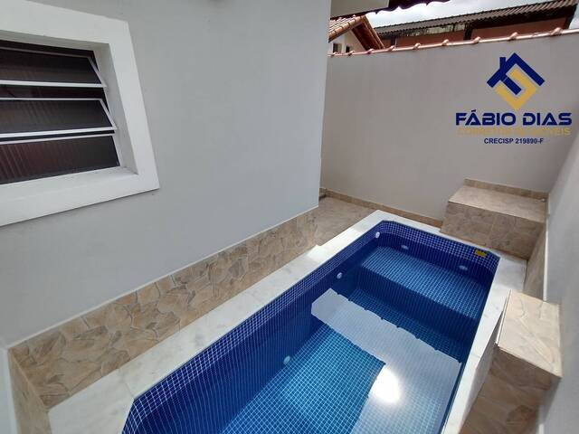 Casa para Venda em Itanhaém - 2